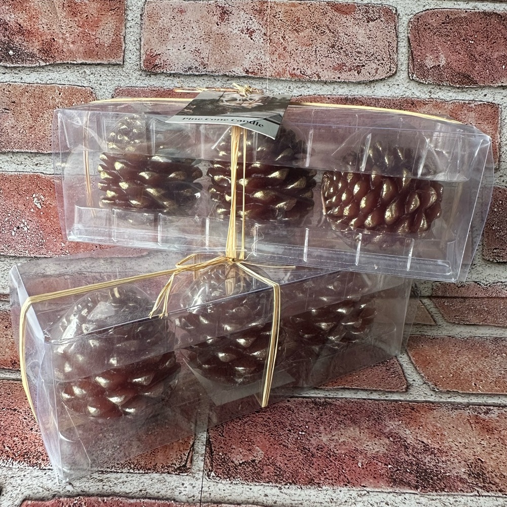Set of 6 Pinecone Candles